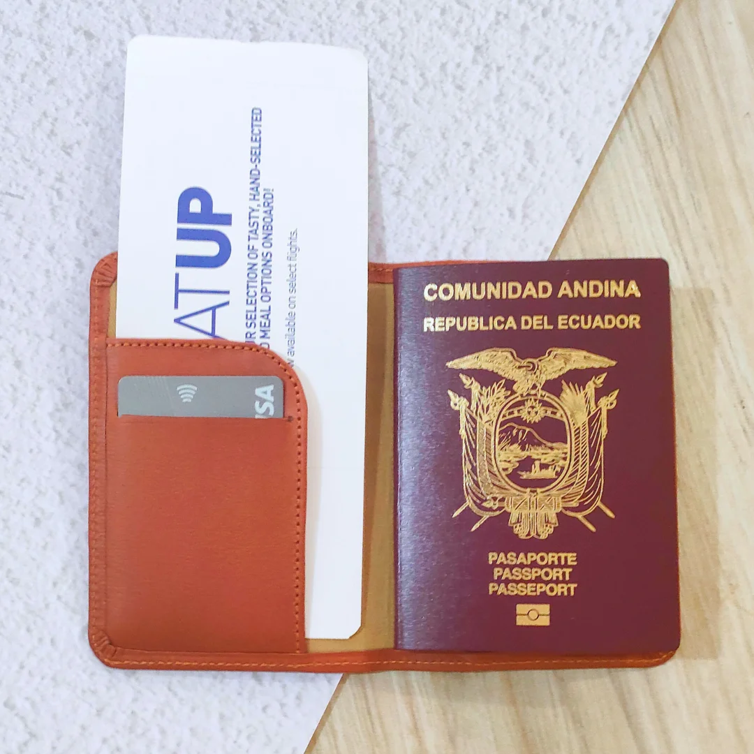 porta pasaportes