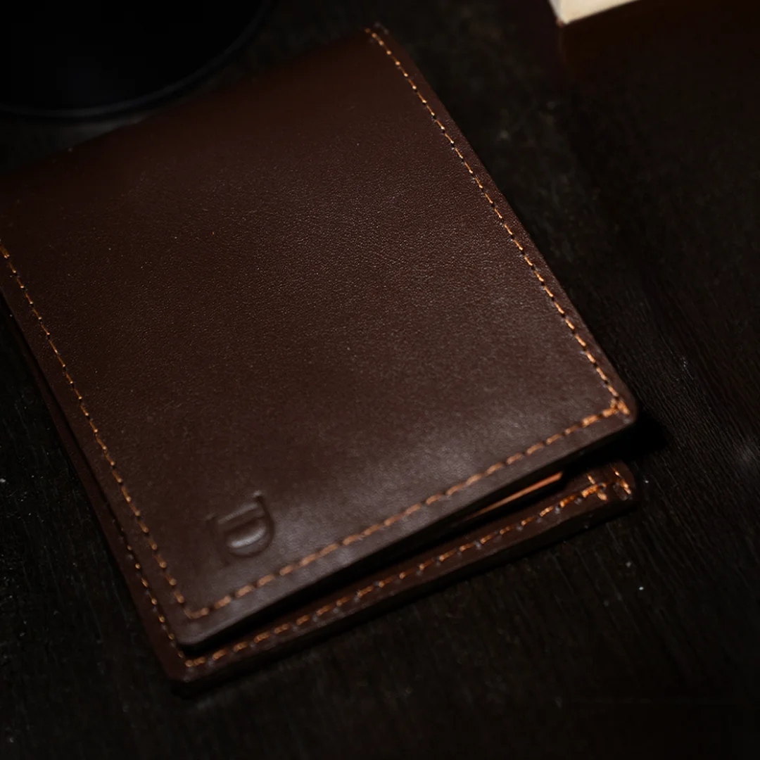 billetera horizontal cuero vincent marron ecuador gye