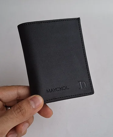 billetera negra cuero ecuador